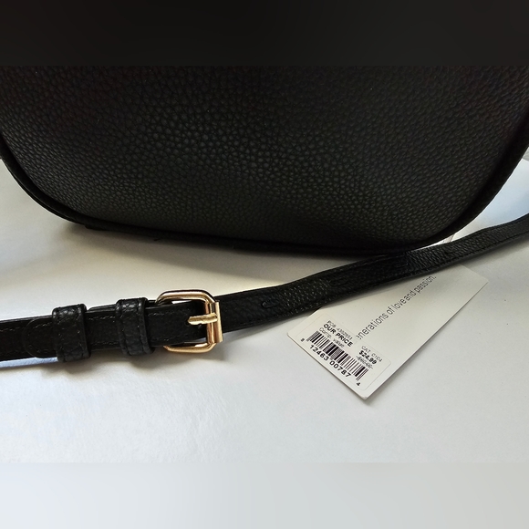 New Black Crossbody Kate & Alex Cuffaro Italian Design NWT - Picture 5 of 7